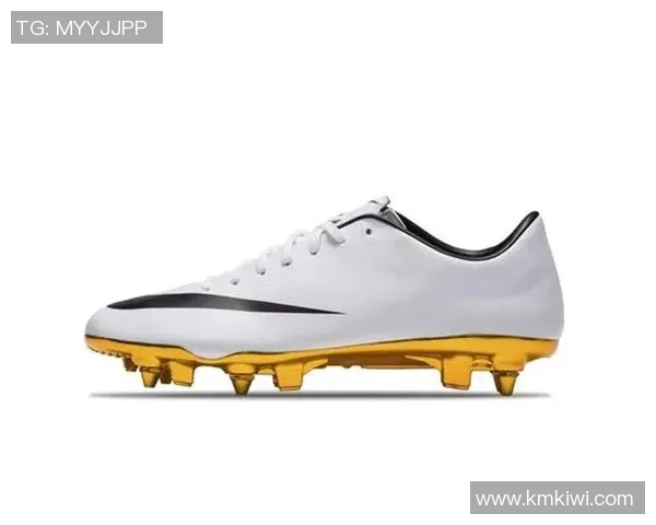 推荐皇马球星使用的高性能足球鞋适合不同需求的选择 推荐皇马球星使用的高性能足球鞋适合不同需求的选择