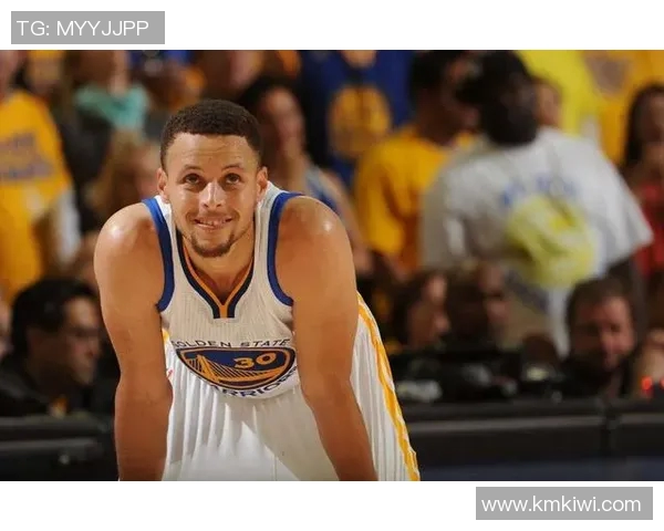 大迪奥足球传奇生涯回顾与精彩瞬间解析 大迪奥足球传奇生涯回顾与精彩瞬间解析