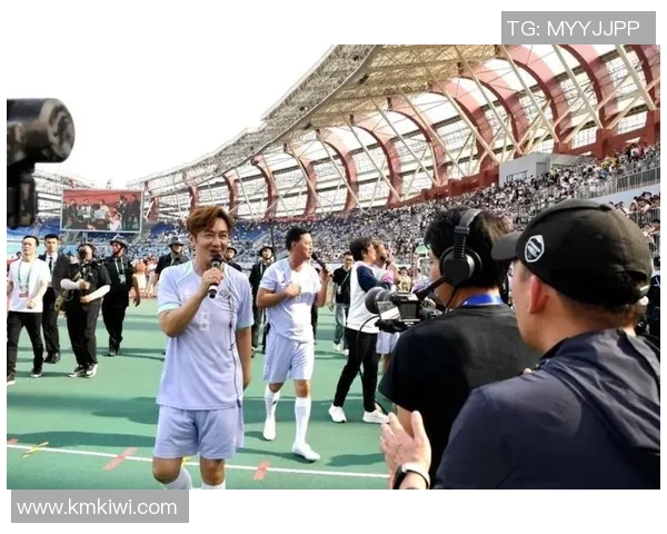 绿茵舞台谢幕时刻足球盛典深情送别传奇巨星 绿茵舞台谢幕时刻足球盛典深情送别传奇巨星